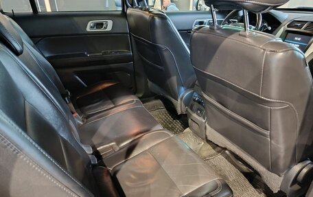 Ford Explorer VI, 2012 год, 999 000 рублей, 9 фотография