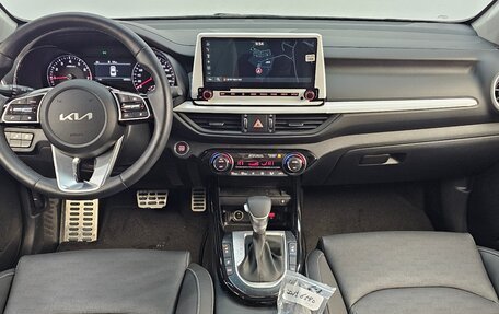 KIA K3, 2024 год, 2 200 000 рублей, 7 фотография