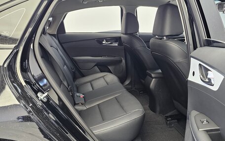 KIA K3, 2024 год, 2 200 000 рублей, 12 фотография