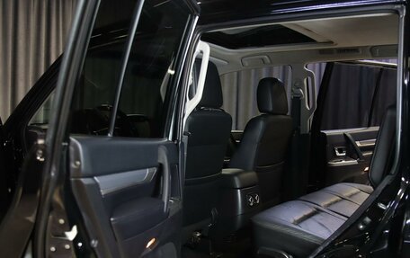 Mitsubishi Pajero IV, 2011 год, 1 929 000 рублей, 9 фотография