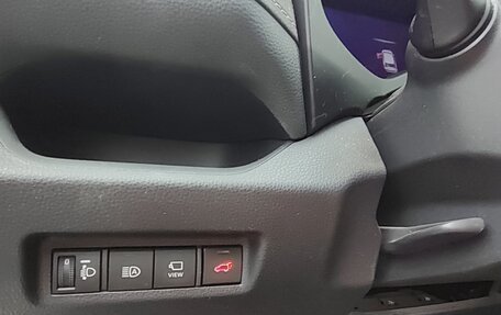 Toyota RAV4, 2020 год, 3 400 000 рублей, 12 фотография