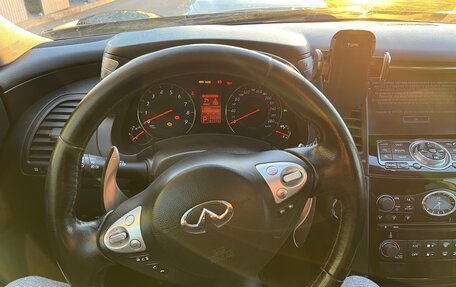 Infiniti FX II, 2011 год, 2 000 000 рублей, 4 фотография