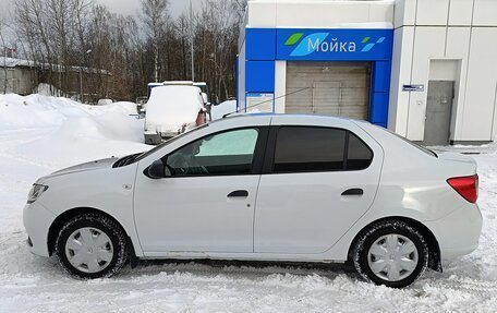 Renault Logan II, 2018 год, 550 000 рублей, 8 фотография