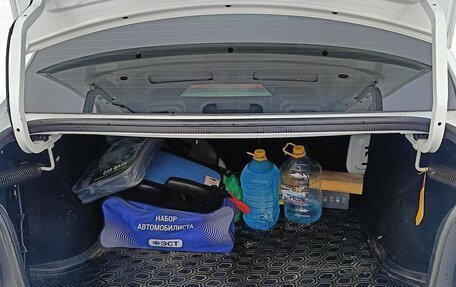 Renault Logan II, 2018 год, 550 000 рублей, 15 фотография