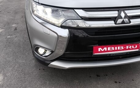 Mitsubishi Outlander III рестайлинг 3, 2015 год, 2 150 000 рублей, 17 фотография