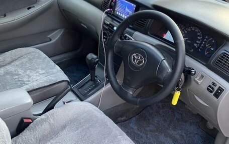 Toyota Corolla, 2001 год, 636 000 рублей, 9 фотография