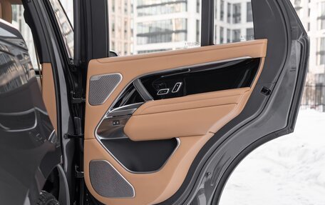 Land Rover Range Rover IV рестайлинг, 2025 год, 23 500 000 рублей, 32 фотография