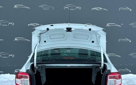 Renault Logan II, 2022 год, 1 227 800 рублей, 13 фотография