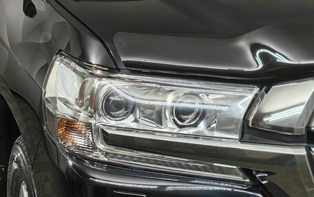 Toyota Land Cruiser 200, 2015 год, 5 598 000 рублей, 9 фотография