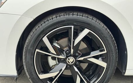 Skoda Octavia IV, 2023 год, 1 870 001 рублей, 18 фотография