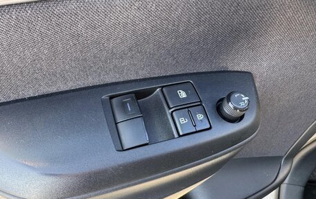 Toyota Yaris, 2022 год, 1 682 000 рублей, 4 фотография