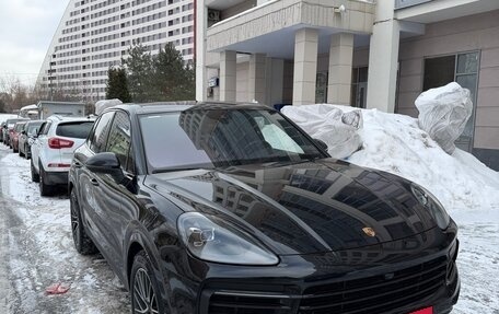 Porsche Cayenne III, 2018 год, 6 800 000 рублей, 3 фотография