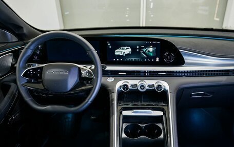 CheryExeed TXL, 2024 год, 3 880 000 рублей, 15 фотография