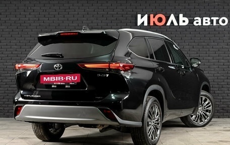 Toyota Highlander, 2025 год, 5 770 000 рублей, 4 фотография