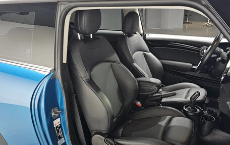 MINI Hatch, 2022 год, 1 715 000 рублей, 6 фотография