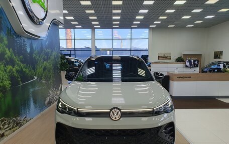 Volkswagen Tiguan, 2025 год, 5 198 000 рублей, 7 фотография