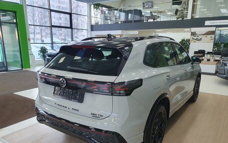 Volkswagen Tiguan, 2025 год, 5 198 000 рублей, 5 фотография