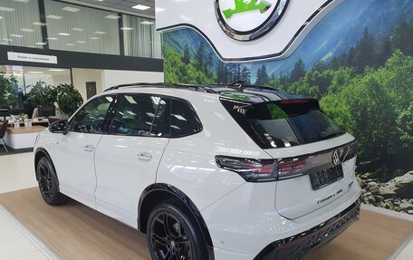 Volkswagen Tiguan, 2025 год, 5 198 000 рублей, 3 фотография