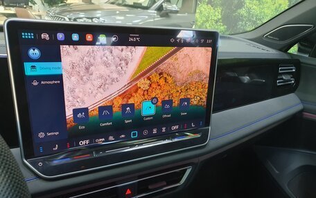 Volkswagen Tiguan, 2025 год, 5 198 000 рублей, 28 фотография