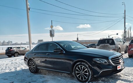 Mercedes-Benz E-Класс, 2020 год, 4 440 000 рублей, 5 фотография