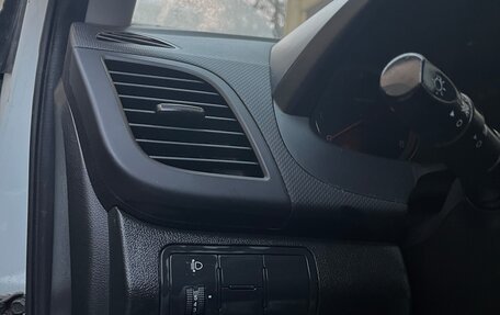 Hyundai Solaris II рестайлинг, 2016 год, 695 000 рублей, 12 фотография