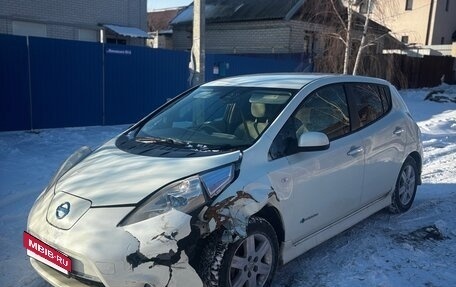 Nissan Leaf I, 2011 год, 450 000 рублей, 5 фотография