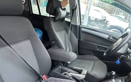 Opel Zafira OPC B, 2006 год, 569 000 рублей, 12 фотография