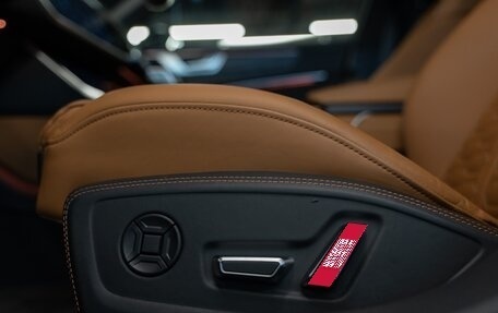 Audi RS 6, 2023 год, 18 190 000 рублей, 17 фотография