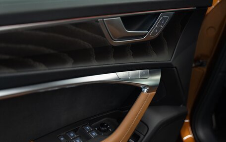 Audi RS 6, 2023 год, 18 190 000 рублей, 19 фотография