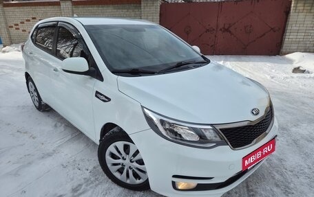 KIA Rio III рестайлинг, 2017 год, 890 000 рублей, 2 фотография