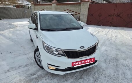 KIA Rio III рестайлинг, 2017 год, 890 000 рублей, 3 фотография