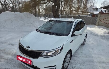 KIA Rio III рестайлинг, 2017 год, 890 000 рублей, 6 фотография