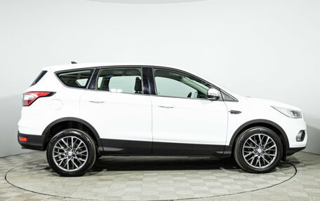 Ford Kuga III, 2017 год, 1 799 700 рублей, 4 фотография