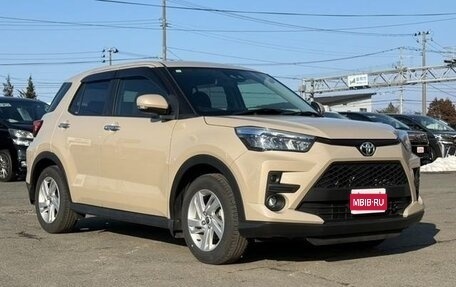 Toyota Raize I, 2022 год, 1 189 099 рублей, 1 фотография