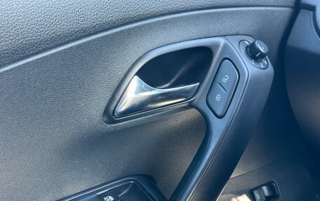 Volkswagen Polo VI (EU Market), 2015 год, 845 000 рублей, 14 фотография