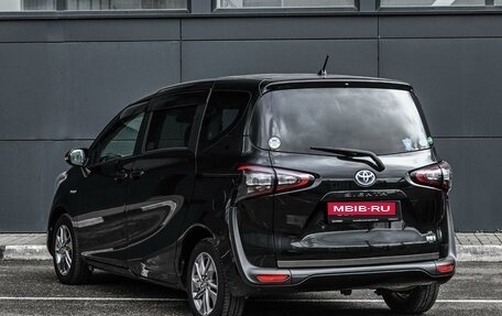 Toyota Sienta II, 2018 год, 1 849 000 рублей, 2 фотография