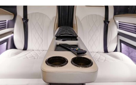 Mercedes-Benz V-Класс, 2025 год, 23 000 838 рублей, 25 фотография