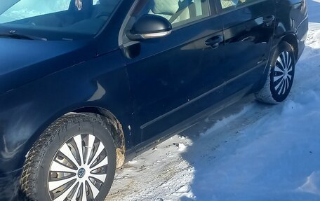 Volkswagen Passat B6, 2008 год, 650 000 рублей, 21 фотография