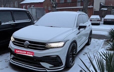 Volkswagen Tiguan II, 2022 год, 3 500 000 рублей, 2 фотография