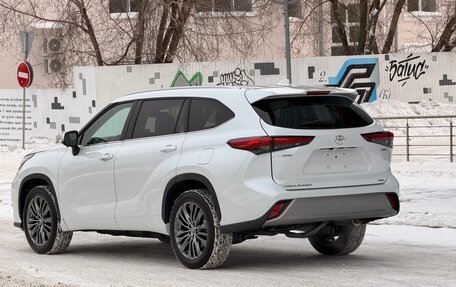 Toyota Highlander, 2025 год, 5 400 000 рублей, 4 фотография