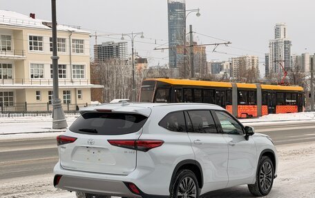 Toyota Highlander, 2025 год, 5 400 000 рублей, 7 фотография