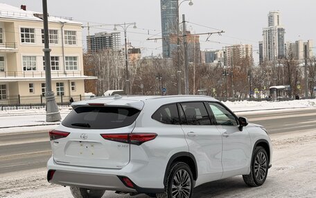 Toyota Highlander, 2025 год, 5 400 000 рублей, 6 фотография