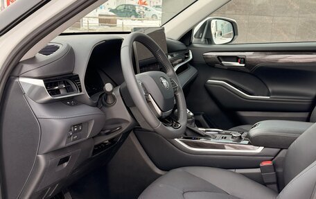 Toyota Highlander, 2025 год, 5 400 000 рублей, 14 фотография