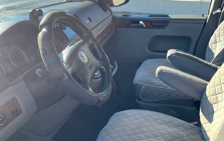 Volkswagen Multivan T5, 2006 год, 1 300 000 рублей, 9 фотография