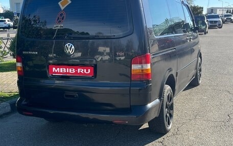 Volkswagen Multivan T5, 2006 год, 1 300 000 рублей, 6 фотография