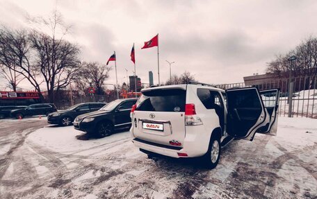 Toyota Land Cruiser Prado 150 рестайлинг 2, 2012 год, 3 000 000 рублей, 9 фотография