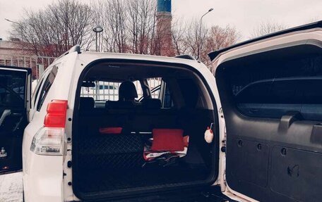 Toyota Land Cruiser Prado 150 рестайлинг 2, 2012 год, 3 000 000 рублей, 24 фотография