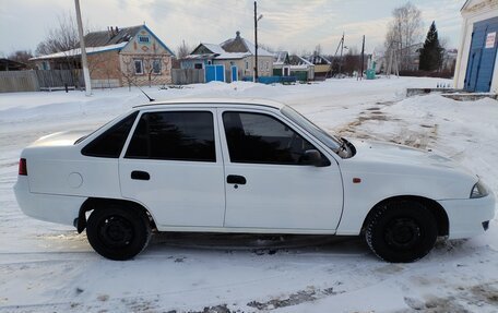 Daewoo Nexia I рестайлинг, 2011 год, 260 000 рублей, 8 фотография