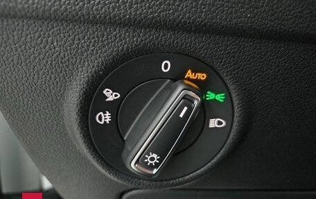 Volkswagen Tiguan II, 2022 год, 2 190 000 рублей, 11 фотография