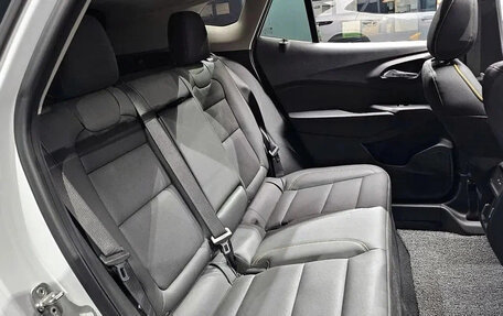 Chevrolet Trax, 2023 год, 1 600 000 рублей, 6 фотография